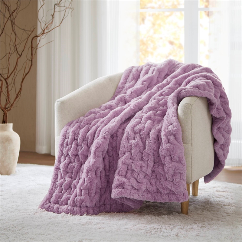 Olliix Madison Park Ruched Fur 50x60