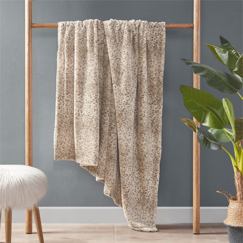 Olliix Madison Park Zuri 50x60