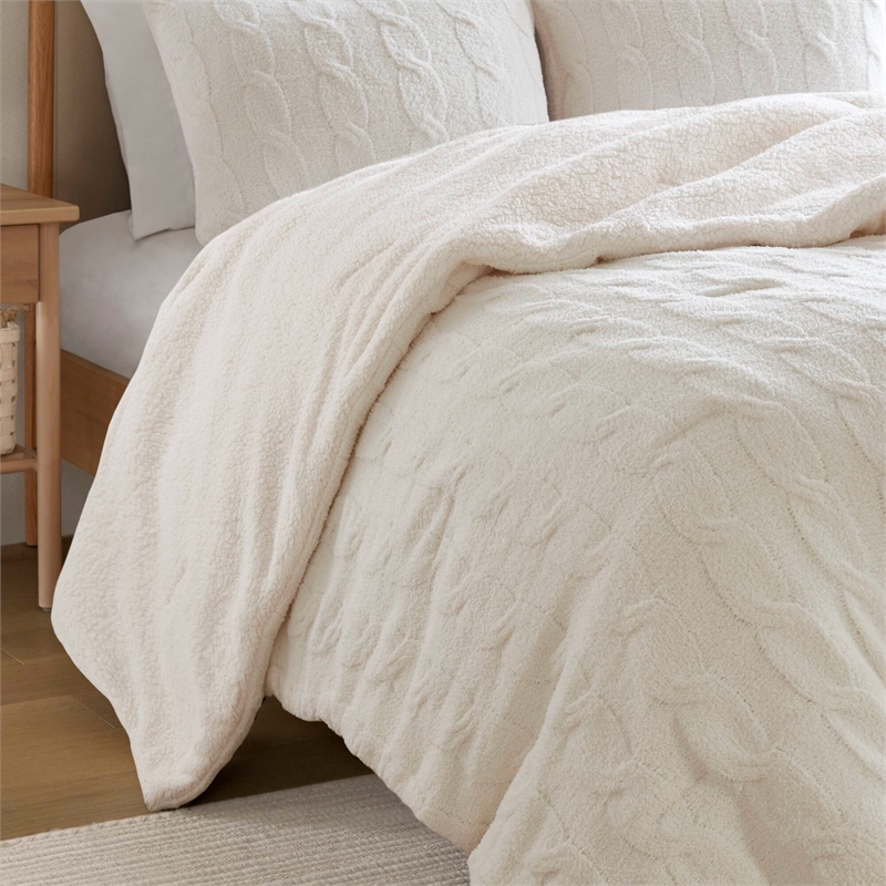 Olliix Madison Park Riordan King/Cal King Comforter Mini Set Polyester in Ivory
