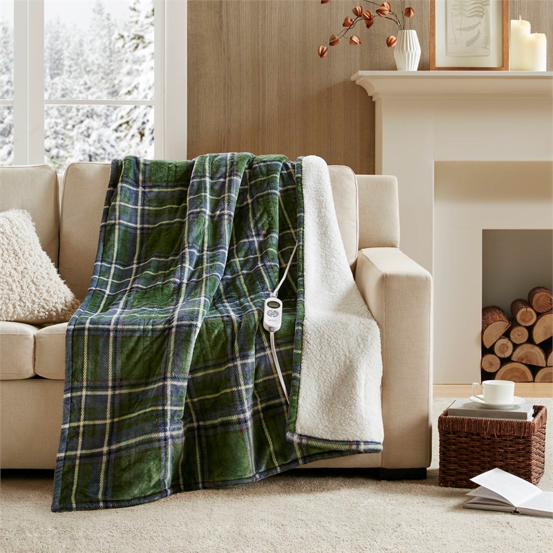 Olliix Woolrich Print Plush to Sherpa 50x60