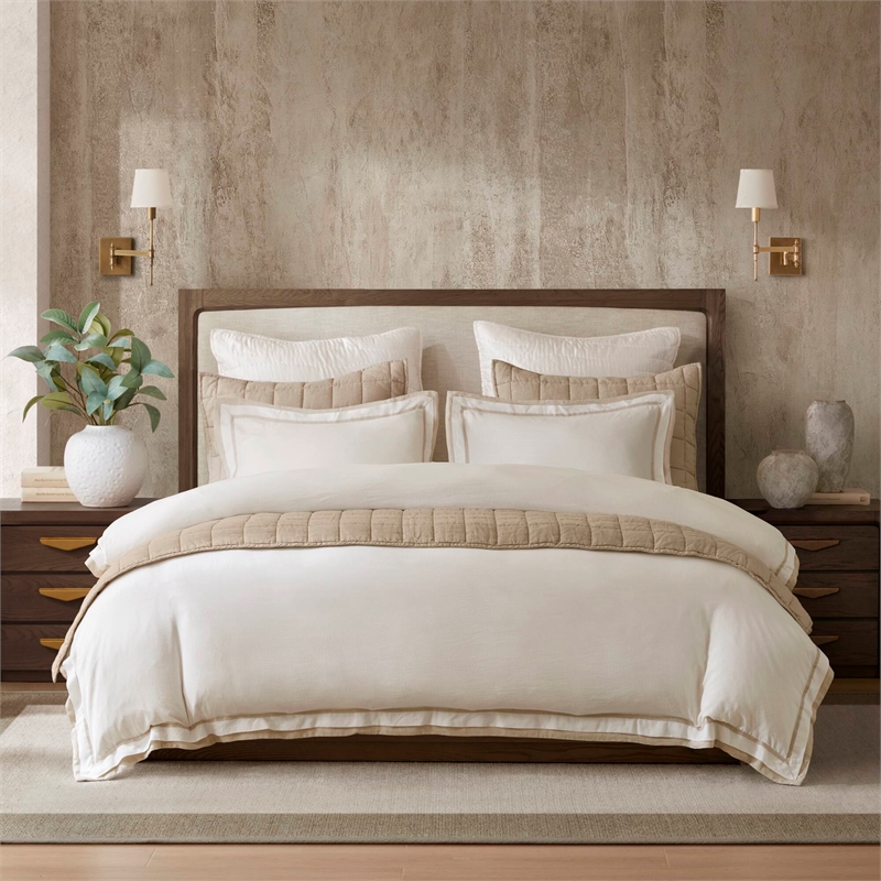 Olliix Harbor House Linen Blend Full/Queen Duvet Cover Set in White/Gold