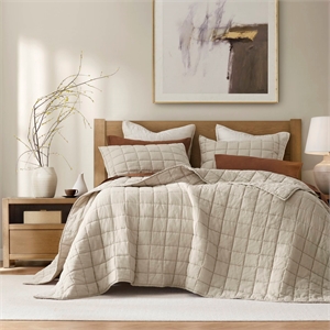 Olliix Harbor House French Flax King/Cal King Quilt Set Linen in Linen