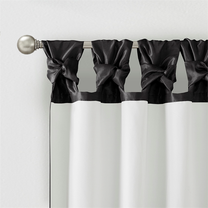 Olliix Madison Park Emilia 50x108