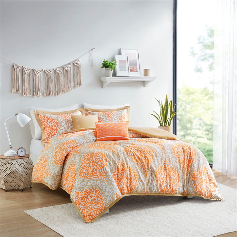 Olliix Intelligent Design Senna Twin/Twin XL Comforter Set Polyester in Orange