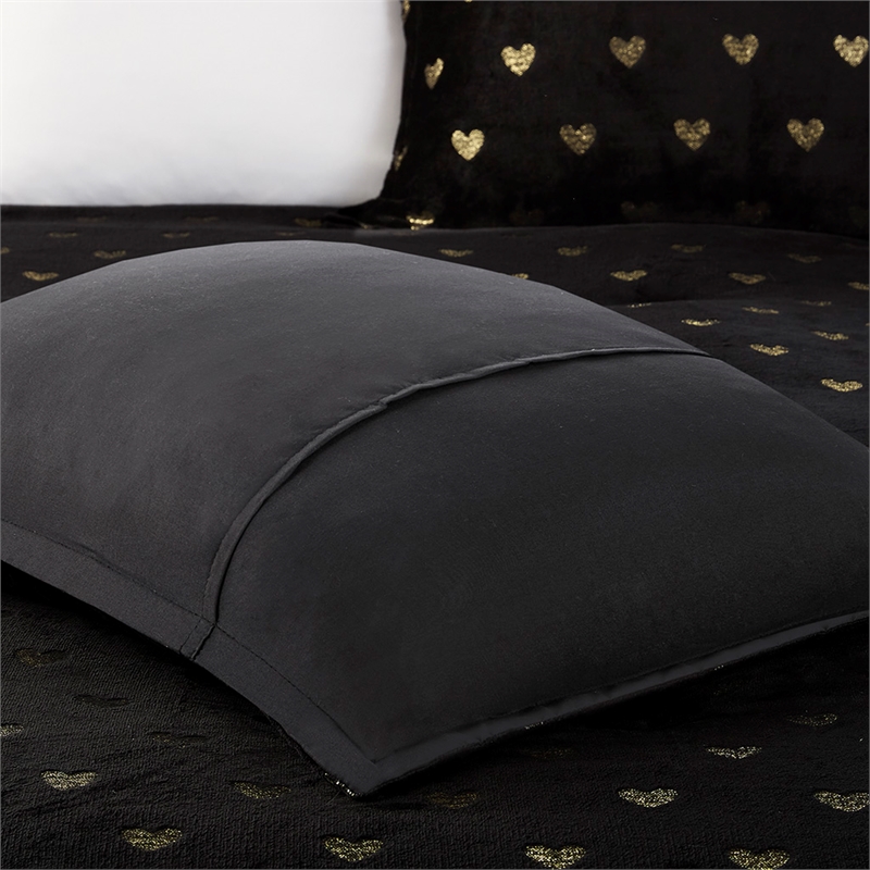 Olliix Intelligent Design Rosalie Twin/Twin XL Comforter Set in Black/Gold