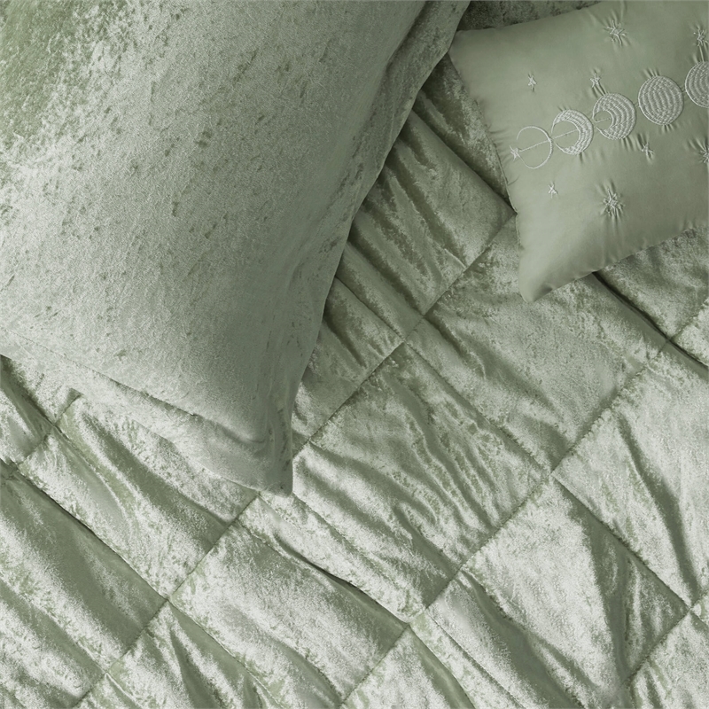 Olliix Intelligent Design Felicia King/Cal King Duvet Cover Set in Green