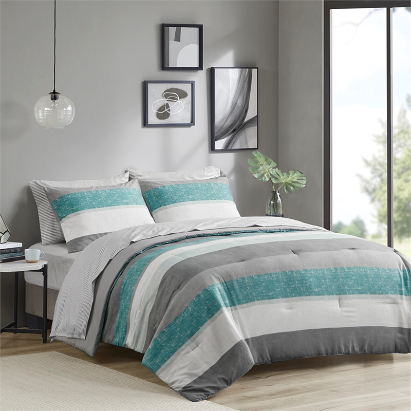 Olliix Madison Park Essentials Jaxon Queen Comforter Set Polyester in Aqua/Grey