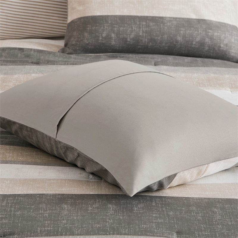 Olliix Madison Park Essentials Jaxon Queen Comforter Set Polyester in Taupe/Grey