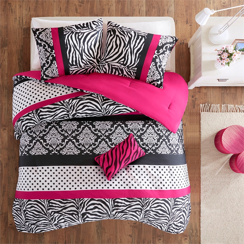 Olliix Intelligent Design Reagan Twin/Twin XL Comforter Set Polyester in Pink