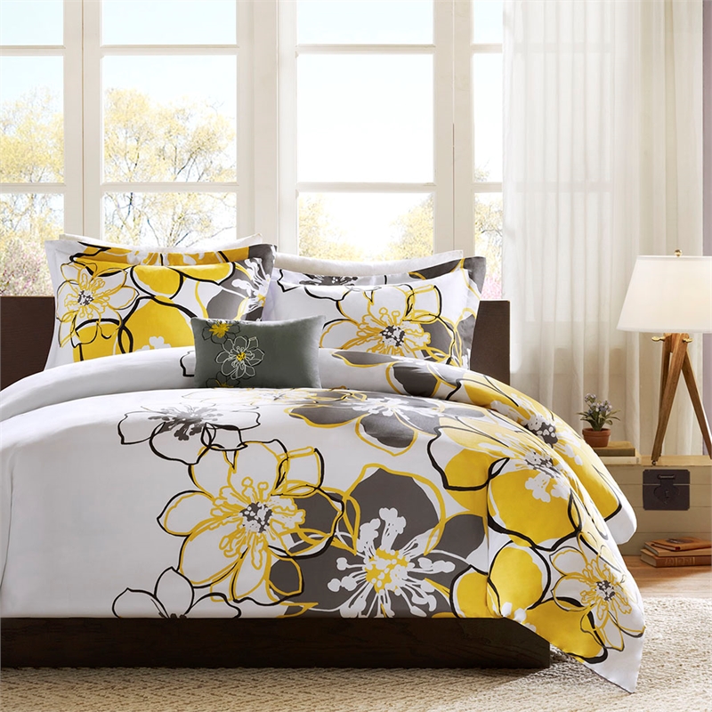 Olliix Intelligent Design Allison Twin XL Duvet Cover Set Polyester in Yellow