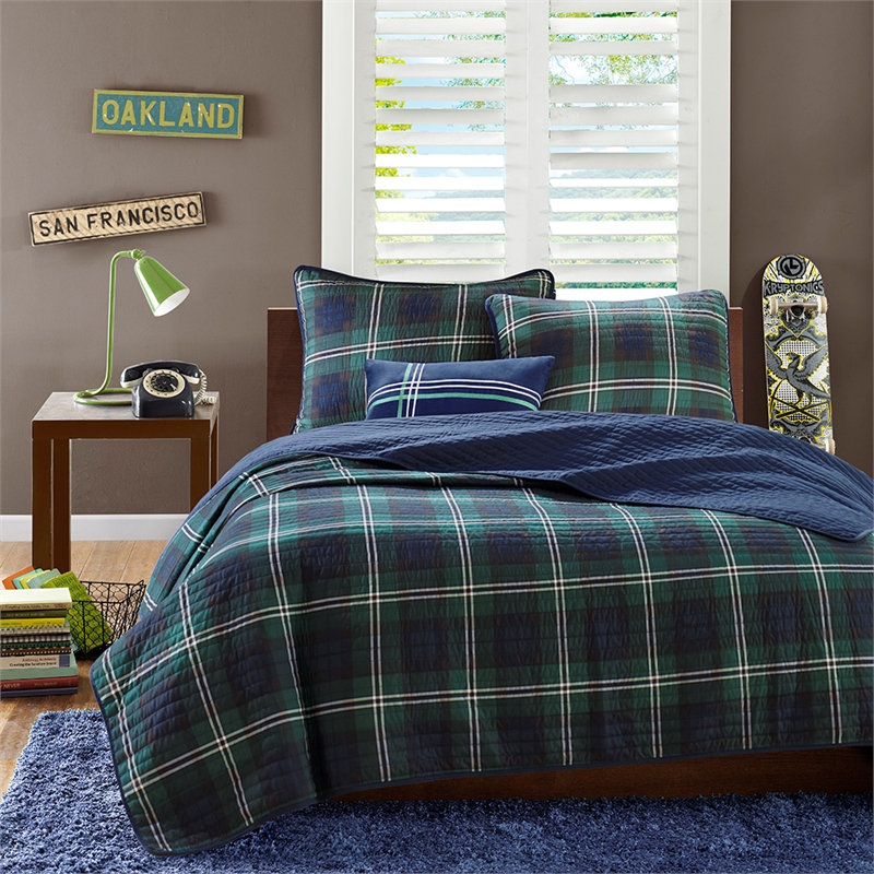 Olliix Intelligent Design Brody Full/Queen Quilt Set Cotton in Blue