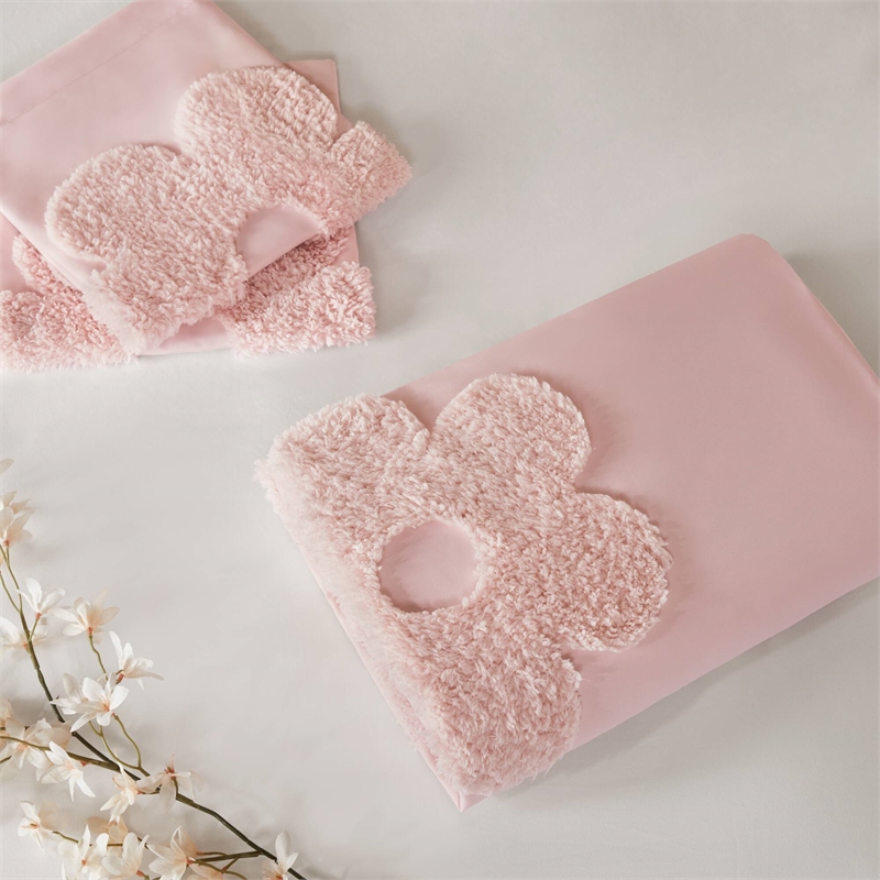Olliix Intelligent Design Kids Gracie Full/Queen Duvet Cover Set in Pink