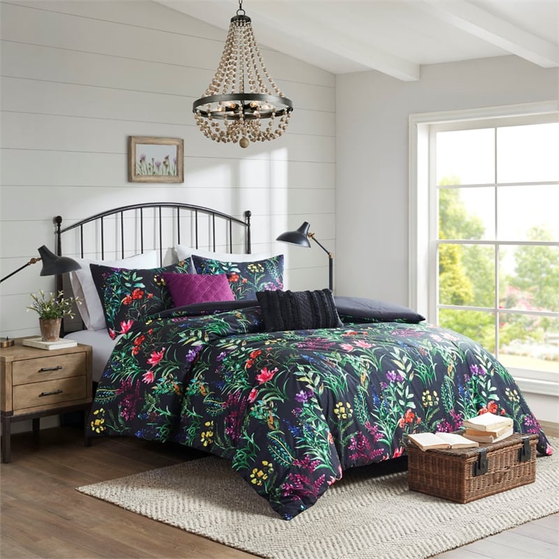 Olliix Madison Park Tasha King/Cal King Comforter Set Polyester in Black