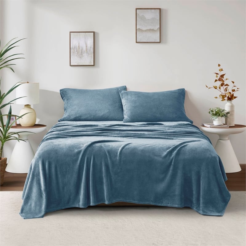 Olliix True North by Sleep Philosophy Soloft Plush Twin Sheet Set in Blue