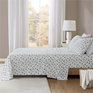 Olliix Beautyrest Oversized Flannel Full Sheet Set in Black Snowflakes