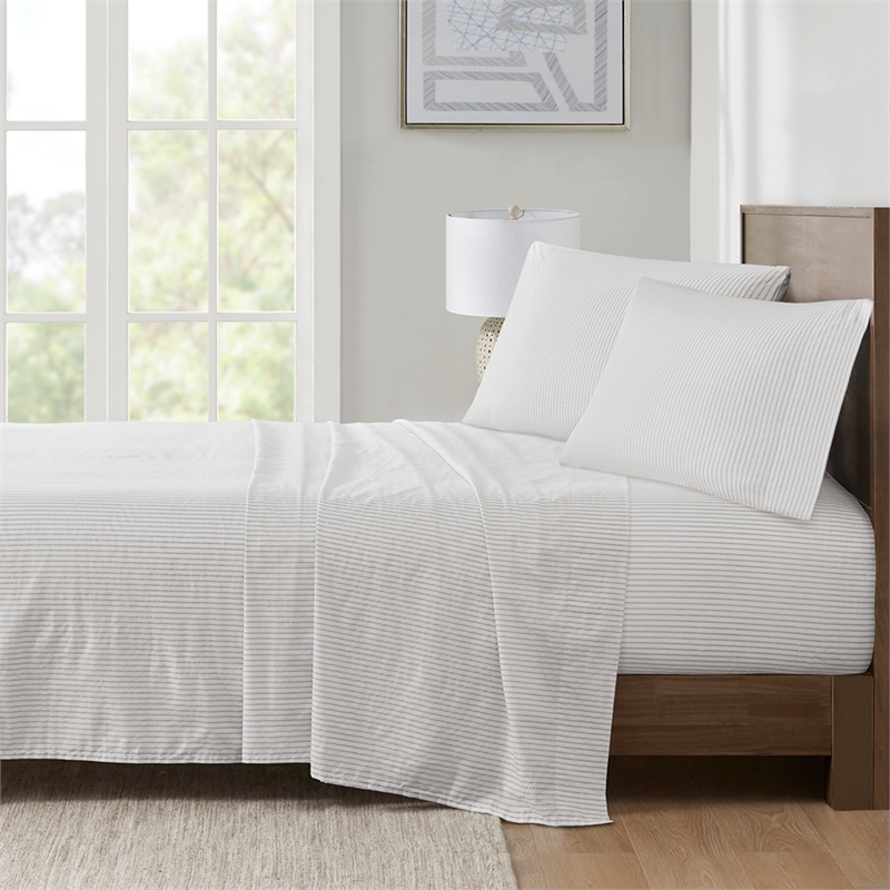 Olliix Madison Park Essentials 200 Thread Count Printed King Sheet Set in Grey