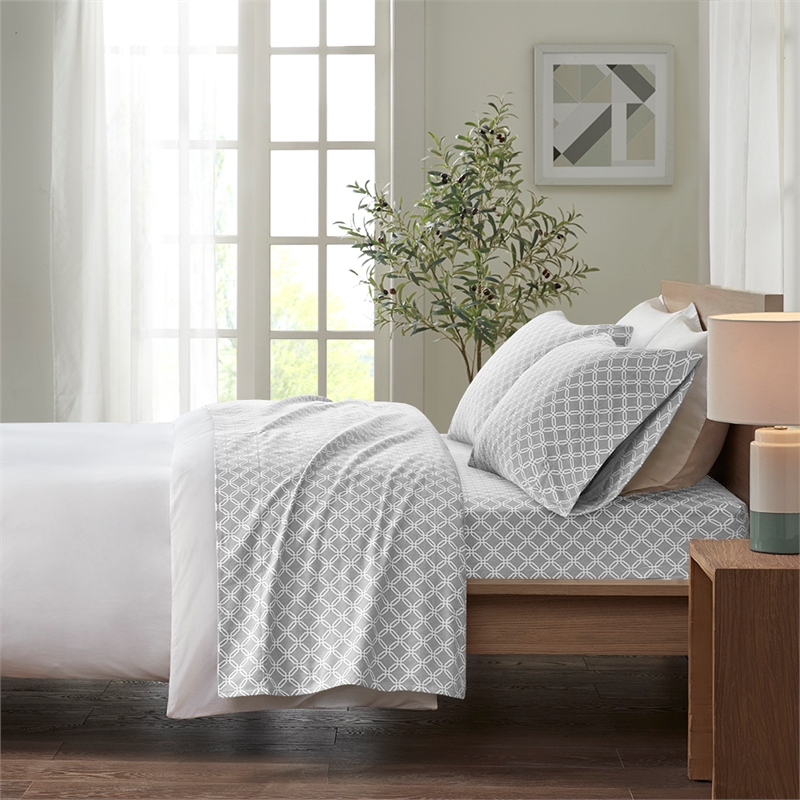 Olliix True North by Sleep Philosophy Cozy Flannel King Sheet Set in Grey Geo