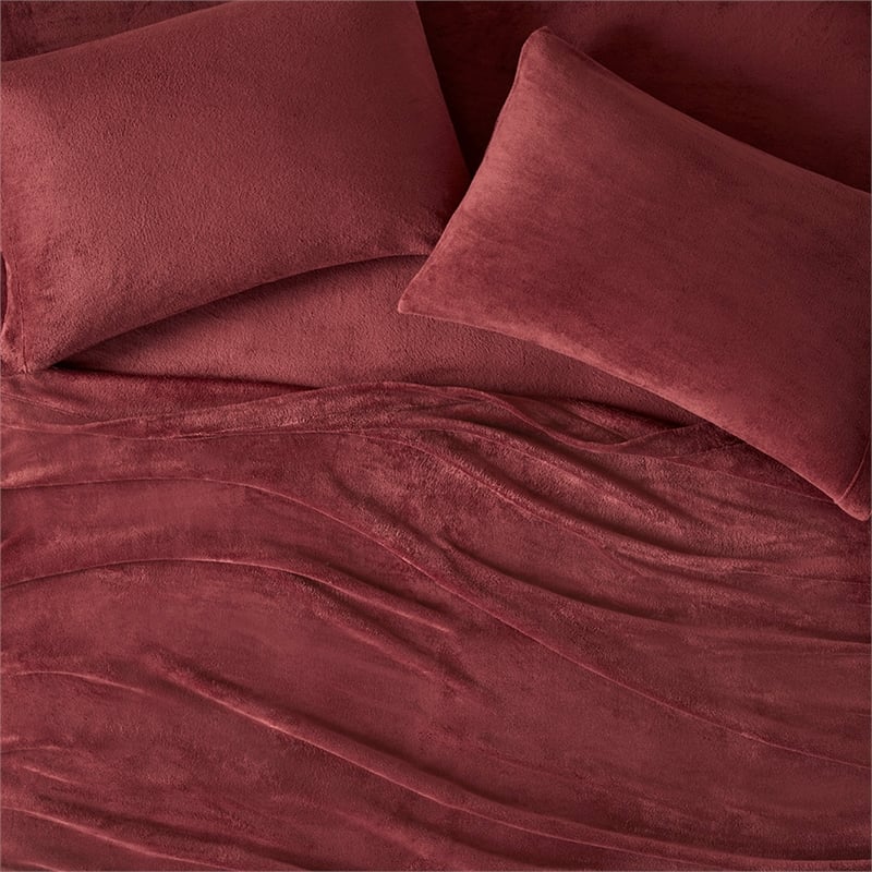 Olliix True North by Sleep Philosophy Soloft Plush Twin Sheet Set in Burgundy