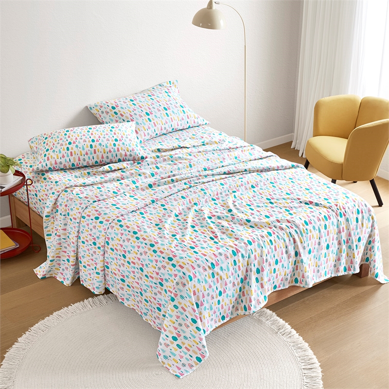 Olliix Intelligent Design Cozy Soft Full Sheet Set Cotton in White Holiday Trees