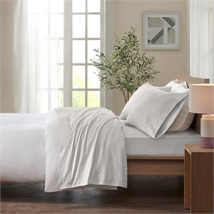 Olliix True North by Sleep Philosophy Cozy Flannel Full Sheet Set in Grey Dots
