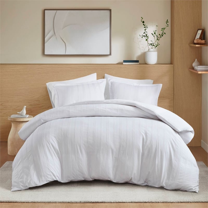 Olliix Super Listing Logan King Duvet Set Polyester in White