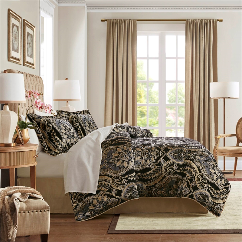 Olliix Croscill Classics Julius King Comforter Set Polyester in Black