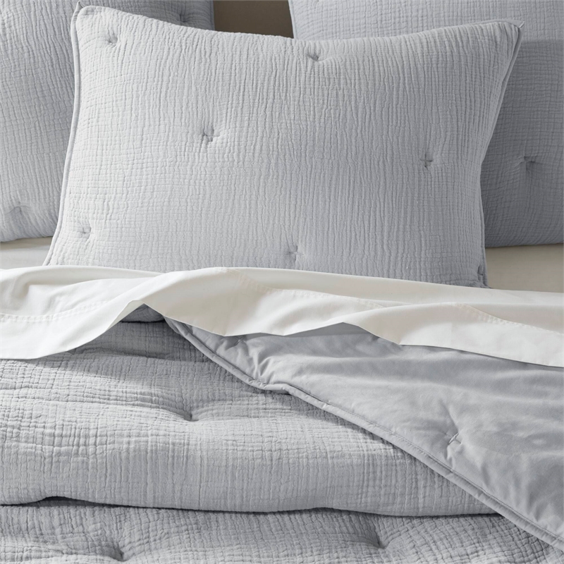 Olliix Harbor House Blue Breeze King Quilt Set Cotton in Blue