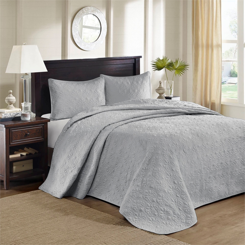 Olliix Madison Park Quebec King Bedspread Set Cotton in Grey