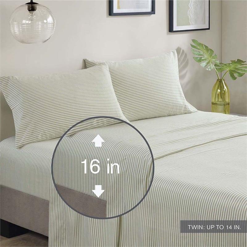 Olliix Madison Park Essentials Jaxon Full Comforter Set Polyester in Green/Grey