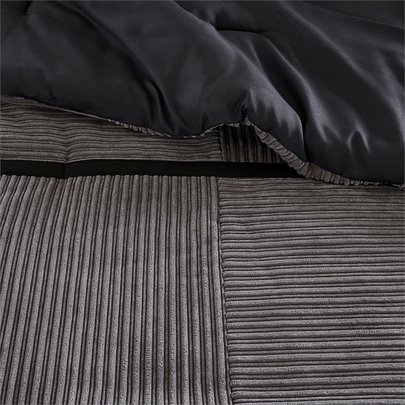 Olliix Madison Park Dallas King Comforter Set Polyester in Grey