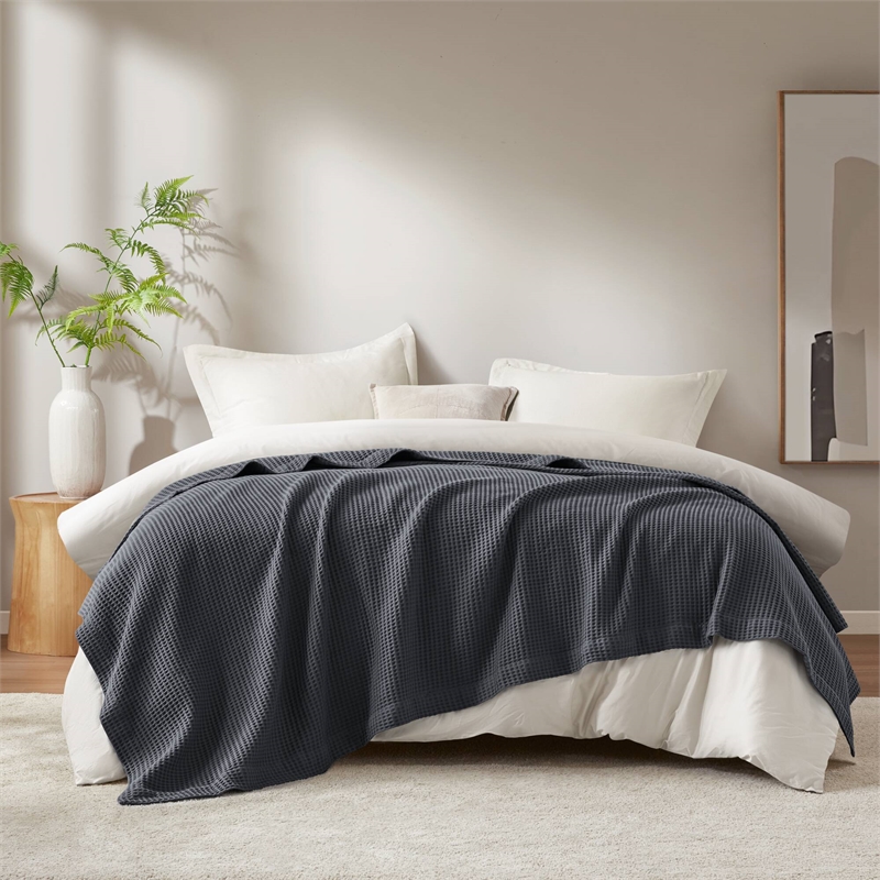 Olliix Madison Park Waffle Weave King Blanket Cotton in Dark Grey
