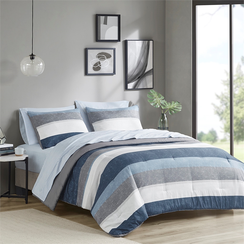 Olliix Madison Park Essentials Jaxon Twin Comforter Set Polyester in Blue/Grey
