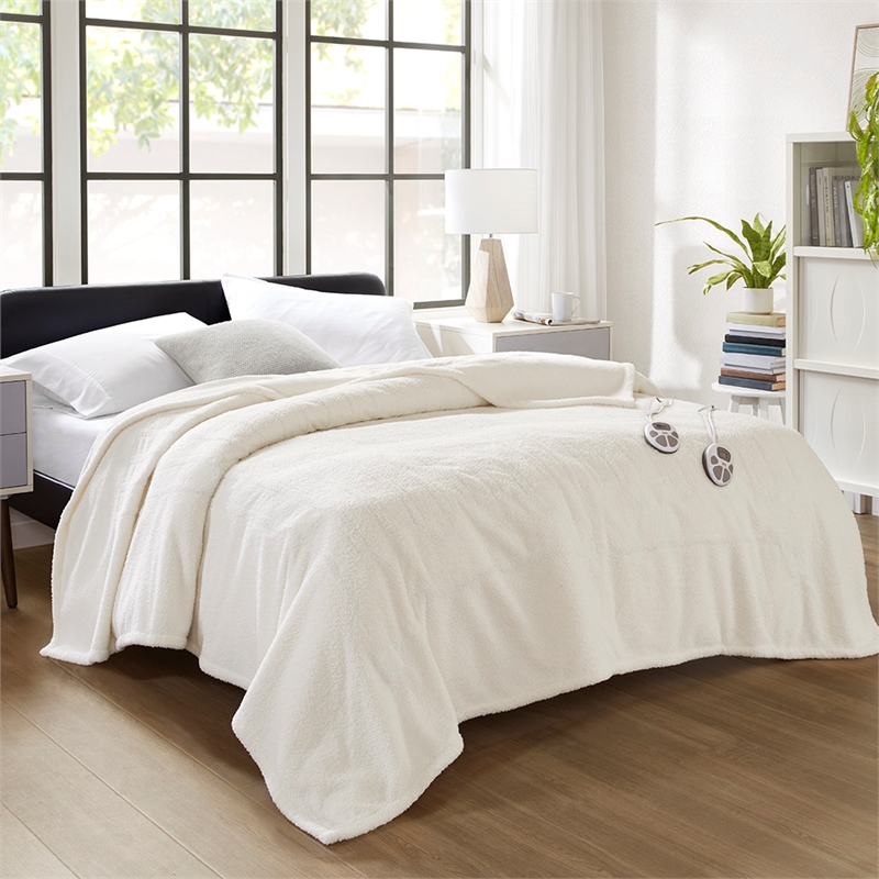 Olliix Serta Dream Soft Heated Full Blanket Faux Feathersoft in Ivory