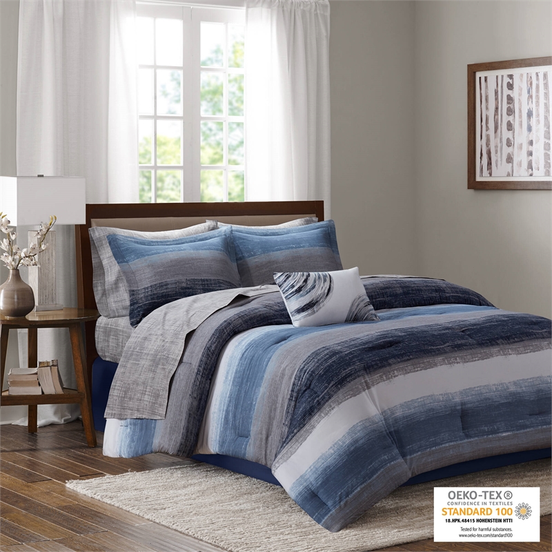 Olliix Madison Park Essentials Saben Full Comforter Set Cotton in Navy
