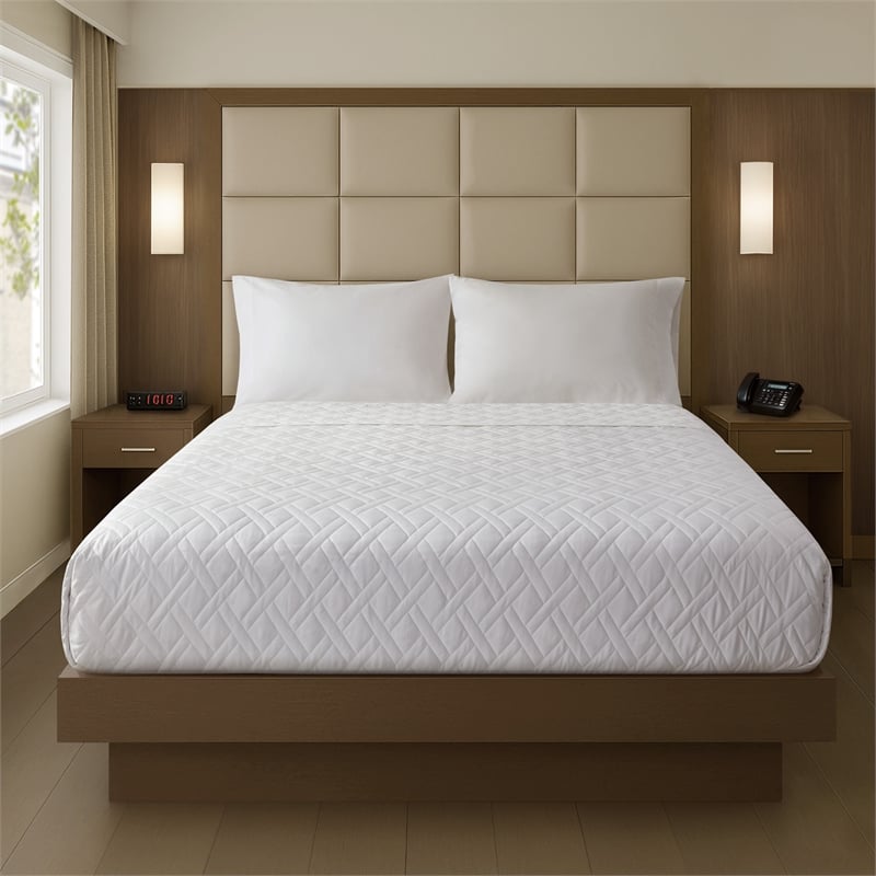 Olliix Nomad Home Full/Queen Plain Weave Premium Coverlet in White