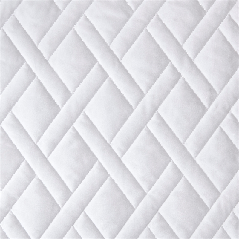 Olliix Nomad Home Full/Queen Plain Weave Premium Coverlet in White