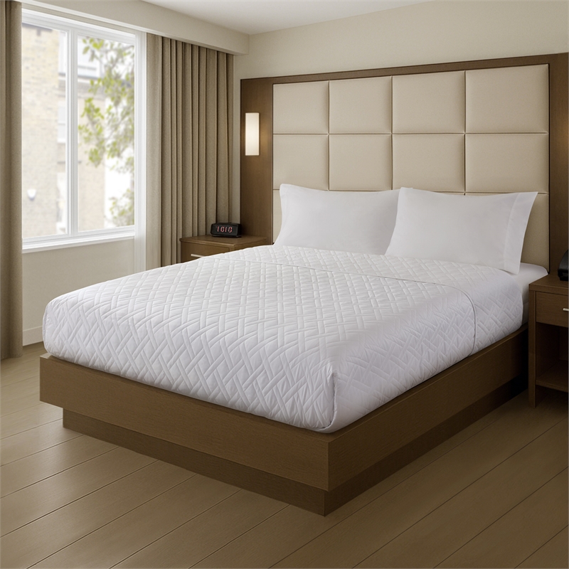 Olliix Nomad Home King Plain Weave Premium Coverlet in White