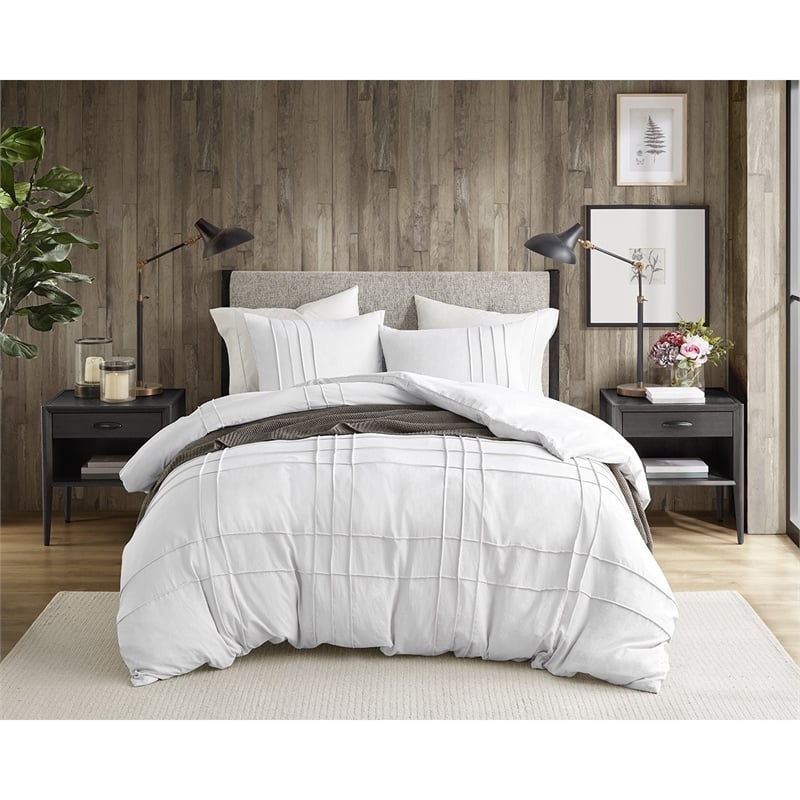 Olliix Comfort Spaces Twin/Twin XL Microfiber Comforter Set in  White
