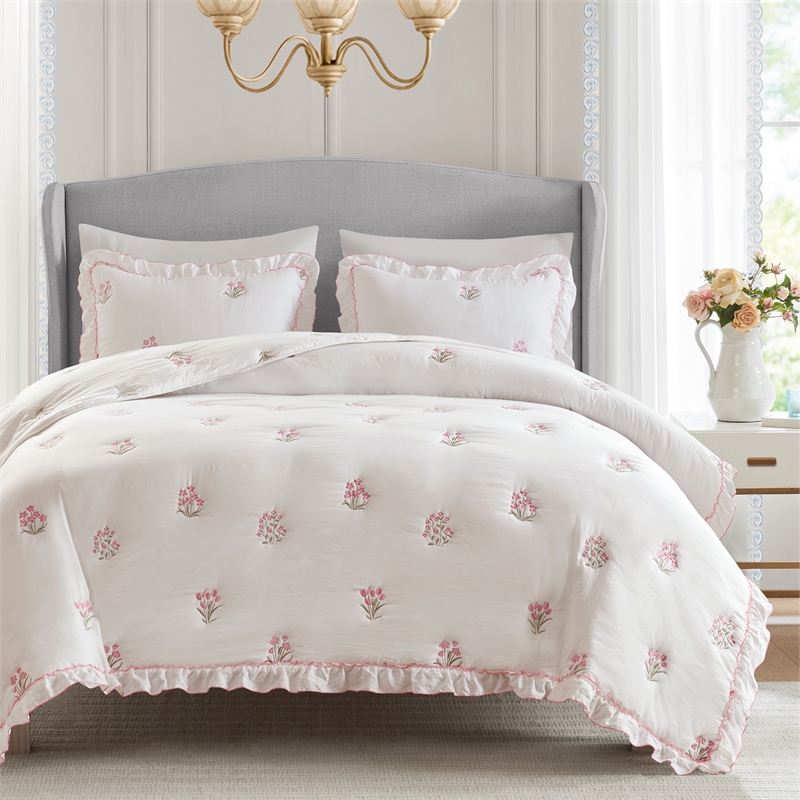 Olliix Intelligent Design Full/Queen Microfiber Quilt Set in  Pink