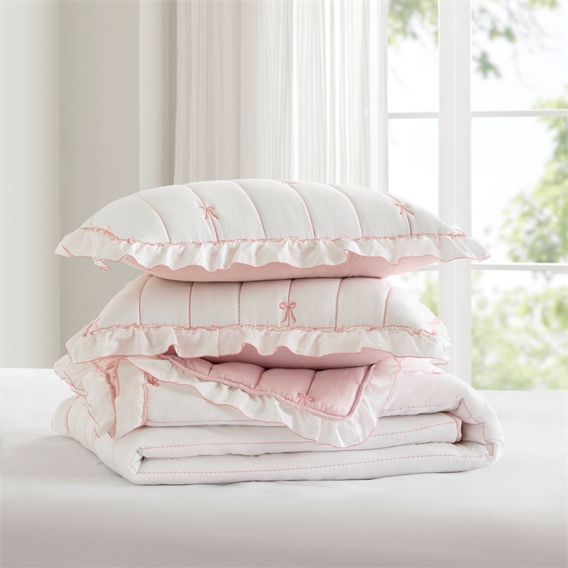 Olliix Intelligent Design Full/Queen Microfiber Quilt Set in  Pink