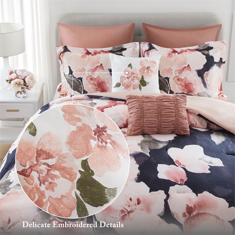 Olliix Madison Park Cal King Cotton Comforter Set in  Blush