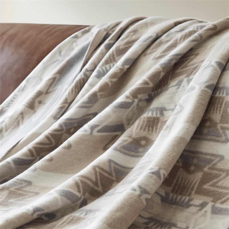 Olliix Woolrich King Cotton Blanket in Neutral Aztec