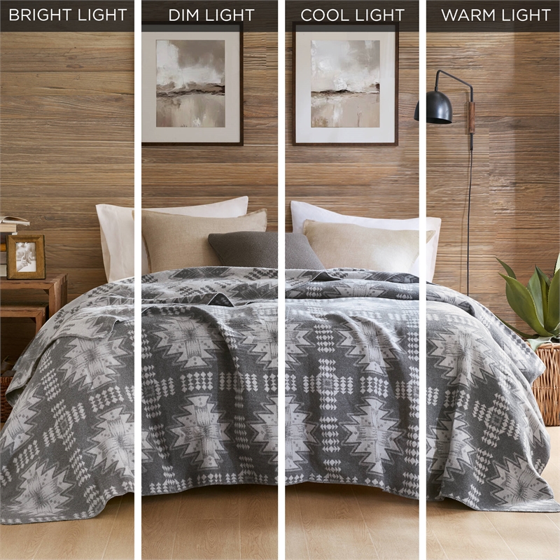 Olliix Woolrich King Cotton Blanket in Grey Aztec