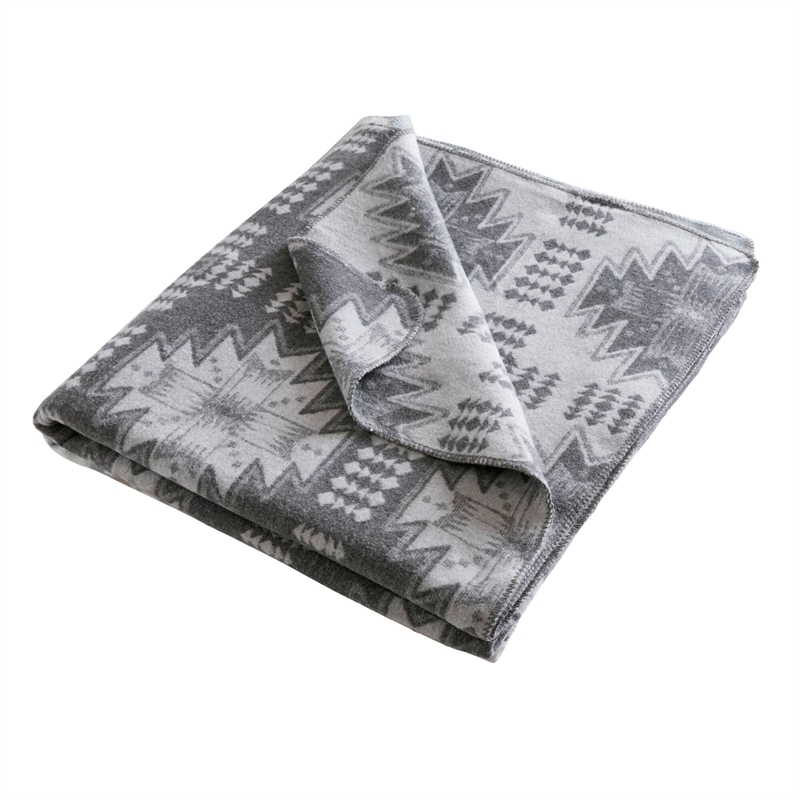 Olliix Woolrich King Cotton Blanket in Grey Aztec