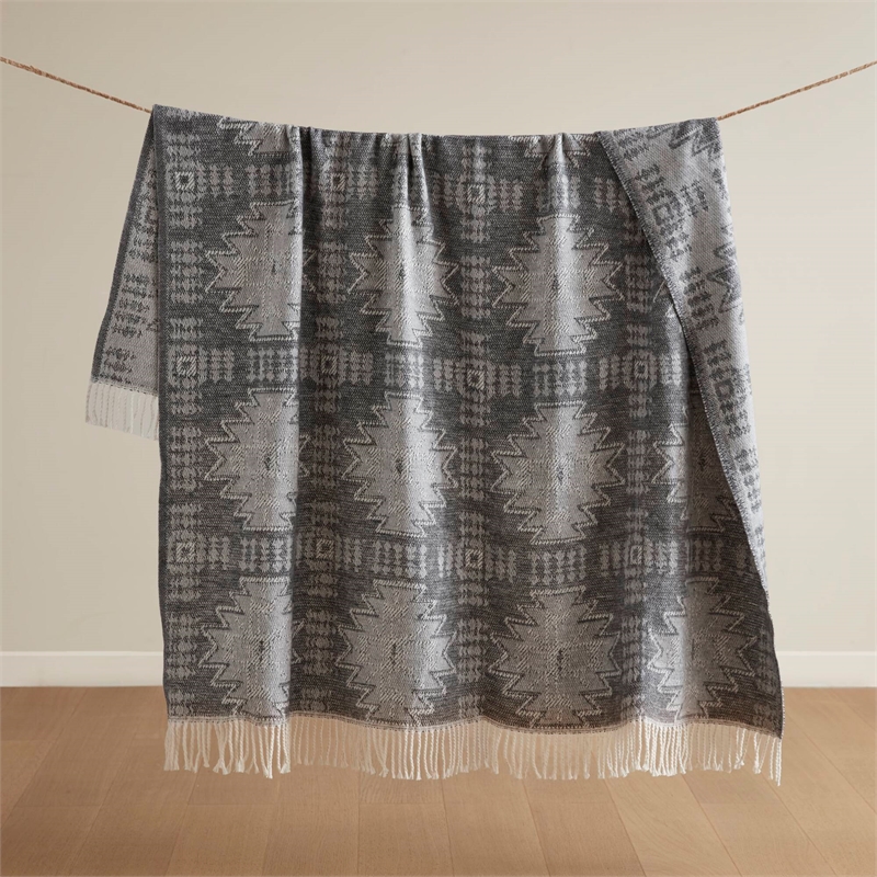 Olliix Woolrich 50x60