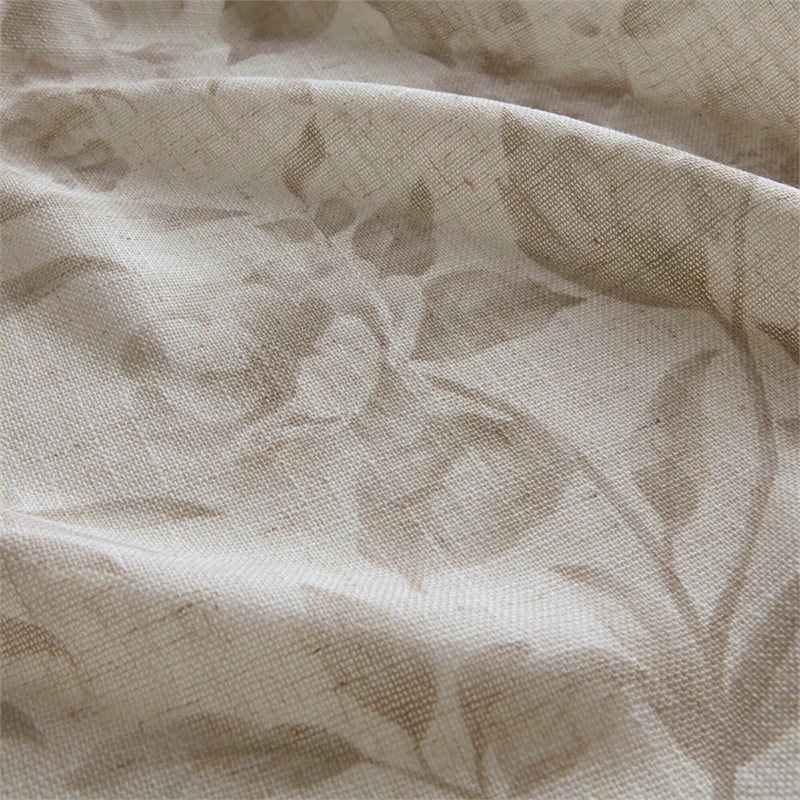 Olliix Madison Park 42x63