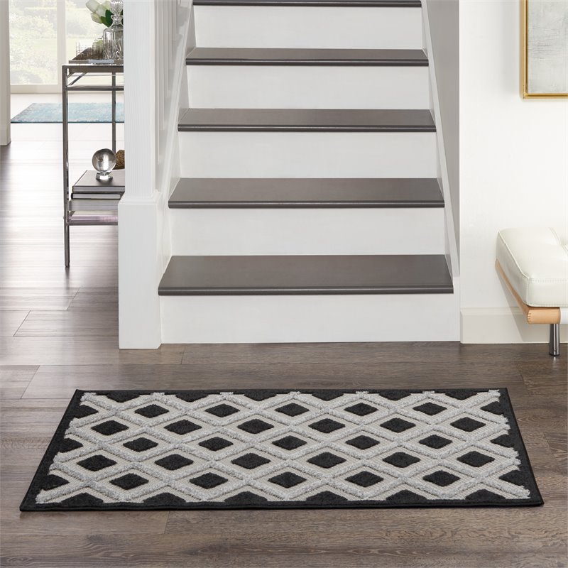 Nourison Aloha 32x48