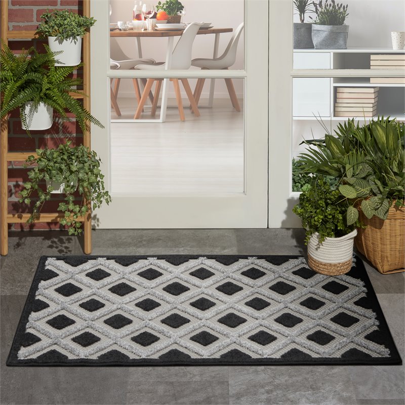 Nourison Aloha 32x48