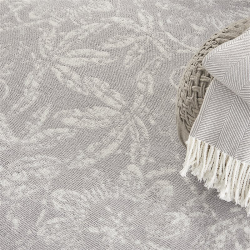 Nourison Whimsicle 5' x Round Gray Fabric Farmhouse Area Rug (5' Round)