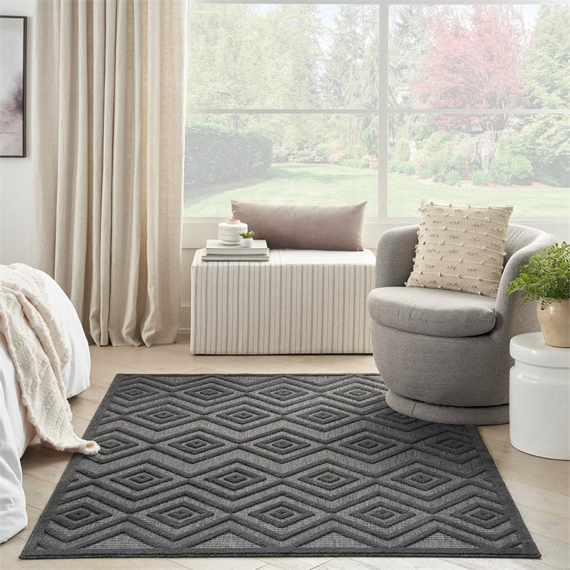 Nourison Versatile 4' x 6' Indoor/Outdoor Rug in Charcoal/Black